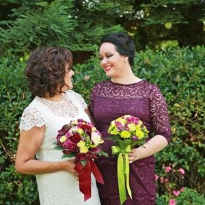 Meet your Posher, Debi